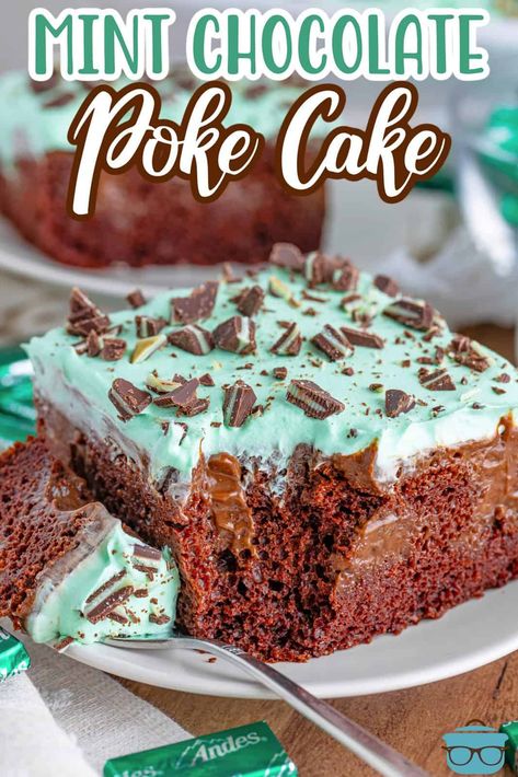 Chocolate Mint Poke Cake, Andes Mint Poke Cake, Mint Poke Cake, Butterfinger Recipes, Cake Poke, Low Carb Christmas Recipes, Cake Sheet, Cake Mix Ingredients, Chocolate Poke Cake