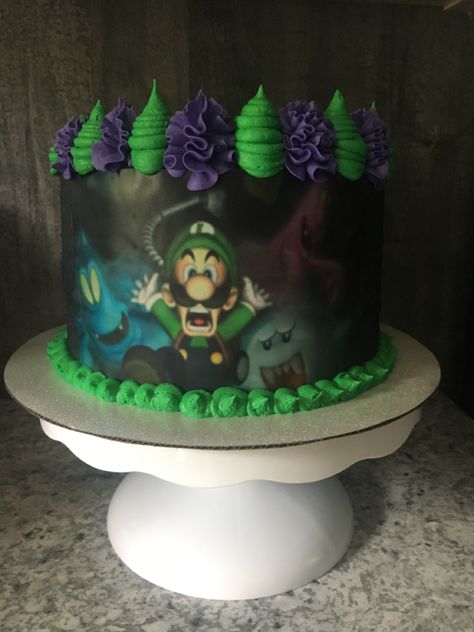 Luigi's Mansion Birthday Cake, Luigi Haunted Mansion Cake, Luigi Haunted Mansion Party, Luigi Mansion Cake, Luigi Haunted Mansion, Haunted Mansion Cake, Luigis Mansion Birthday Party, Luigi's Haunted Mansion, Luigi Party