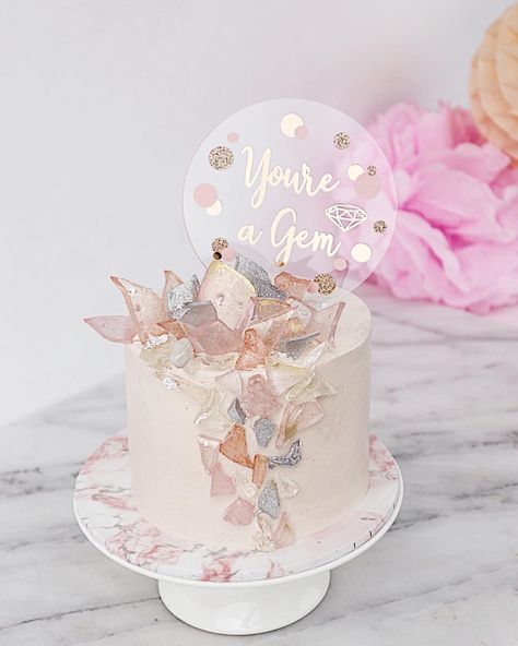 Gems Birthday Cake, Gem Cake Ideas, Gem Birthday Cake, Gem Birthday Party Ideas, Edible Crystals, Gem Party, Gem Cake, Chocolate Cake Toppers, Fantasy Cakes