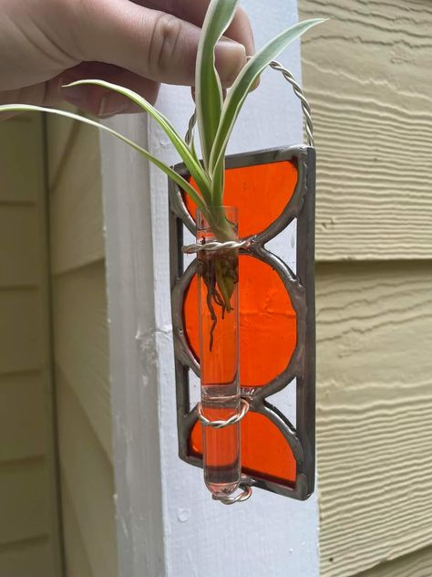 Stained Glass Furniture, Propagation Tubes, Home Art Studio, Glass Diy, Houseplants Indoor, Stained Glass Diy, Glass Furniture, Stained Glass Crafts, Air Plant Holder