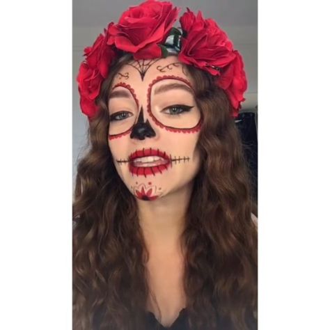 Gefällt 760.6 Tsd. Mal, 4,356 Kommentare - t̸i̸k̸t̸o̸k̸r̸✞︎ (@tiktok058) auf Instagram: „🕷🕸 . . . #tiktok #tiktokdance #tiktokdanc #tiktokmemes #tiktoknepal #tiktokkeren #tiktoktamil…“ Easy Halloween Makeup Looks, Easy Halloween Makeup Ideas, Easy Halloween Makeup, Halloween Makeup Ideas, Face Painting Halloween, Halloween Makeup Easy, Halloween Makeup Looks, Kiss Makeup, Pull Off