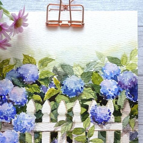 Hydrangea Watercolor Step By Step, Hydrangea Painting Watercolors, Nianiani Watercolor, Hortensia Watercolor, Picket Fence Painting, Blue Hydrangea Painting, Hydrangea Watercolor Painting, Watercolour Hydrangea, Nikko Blue Hydrangea