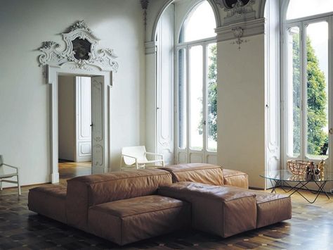 Modular sofa EXTRASOFT - Living Divani Modular Sofa Design, Piero Lissoni, Soft Sofa, Modul Sofa, Contemporary Furniture Design, Living Room Leather, Leather Furniture, Contemporary Living Room, Upholstered Sofa