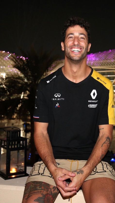 Daniel Ricciardo Renault, Daniel Riccardo, Ricciardo F1, Danny Ric, Watch F1, Ricky Bobby, My Camera Roll, Mclaren Mercedes, Daniel Ricciardo