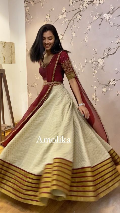 Davani Designs Kerala, Traditional Dresses Lehenga, Davani Half Saree Kerala For Onam, Lehenga Designs South Indian, Onam Half Saree Outfits Ideas, South Indian Dress Outfits, Heeramandi Costumes, Dhawani Designs Kerala, Onam Half Saree