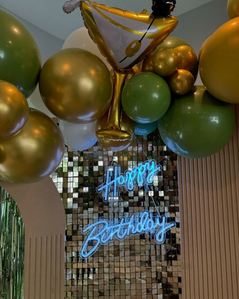 🎉 Double the fun, double the glam! 🎉 When our twin clients turned 31, we knew their ‘Tini Bit Older’ celebration had to be absolutely epic. Check out how we transformed this Scottsdale mansion into the ultimate birthday bash! Here’s how we made it extra special: • Custom welcome sign to set the tone for their theme • Vintage cake by @soph_makes_cakes (because it’s not a birthday without cake!) • Custom ‘Tini Bit Older’ cookies from @cookiebrokers • 3-panel backdrop in their chosen color pal... Tini Bit Older Birthday Decor, A Tiny Bit Older Party Decor, Tinis Weenies, Tini Bit Older Bday Theme Espresso, Toni Bit Older Party, Tiny Bit Older Party, A Tiny Bit Older Party Theme, Vintage Birthday Theme, Tini Bit Older Bday Theme