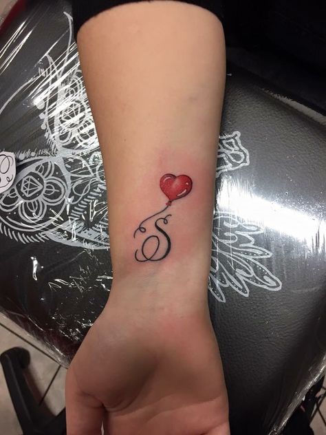 LoveS S Letter Tattoo Designs For Women, S Tattoo Letter Design For Women, S Letter Tattoo, Bandage On Hand Dpz, Mini Sketches, Mens Photography, Letter S Tattoo, Olive Tattoo, Small Henna Tattoos