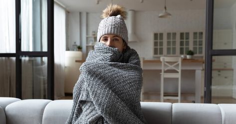 The cold can quite literally make us feel 'under the weather.' Feeling Cold Pictures, Cold Weather Pictures, Cold Pictures, Itchy Throat, Feeling Under The Weather, Chronic Obstructive Pulmonary Disease, Healthy Lifestyle Habits, Under The Weather, Pulmonary Disease