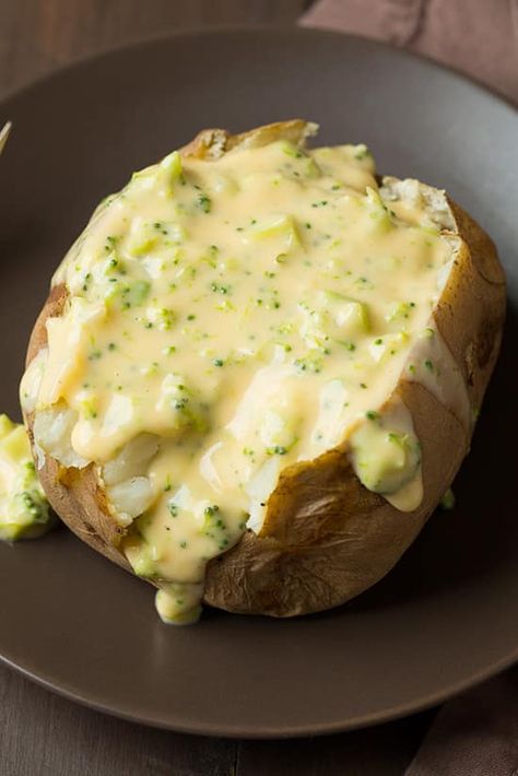 Baked Potato Broccoli Cheese, Broccoli Cheese Baked, Cheese Baked Potatoes, Broccoli Cheese Sauce, Sauce For Broccoli, Broccoli Cheese Bake, Crock Pot Baked Potatoes, Cheese Sauce For Broccoli, How To Make Cheese Sauce