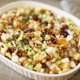 Delicious Stuffing Recipe, Cranberry Stuffing, Sage Stuffing, Boston Market, Stuffing Recipes For Thanksgiving, Thanksgiving Stuffing, Thanksgiving Dishes, Stuffing Recipes, Apple Recipes