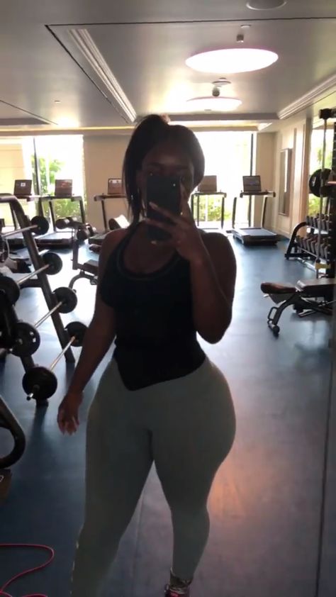 Slim Thick Gym Body Reference, Thick Lower Body Claim, Realistic Gym Body Goals, Maximalist Thick Fit Body Goals Curvy, Lower Body Superset, Smart People, Lower Body, Body Goals