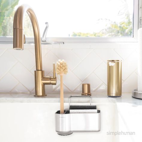 Kitchen sink sponge holder