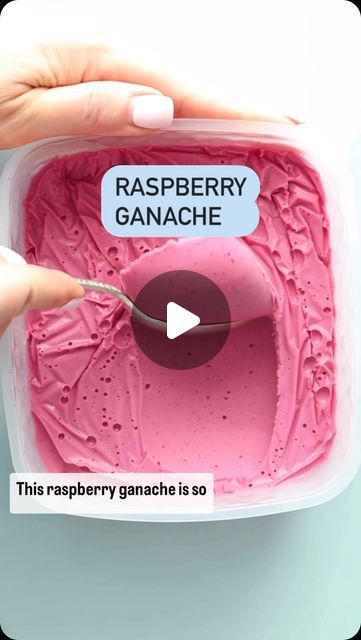 Manuela Kjeilen on Instagram: "Raspberry ganache it is just lip-smacking delicious and so fresh in taste, perfect til fill your cakes with for summer The recipe is in my baking app in the ganache category Don’t have my lapp yet? You are missing out!📲 Link in my bio if you want to check out my app-Have a great day everyone🌸 #ganache #raspberryganache #frosting #buttercream #cake #festkaker" Whipped Ganache Frosting Recipe, Fruit Ganache Recipe, Flavoured Ganache Recipes, Raspberry Ganache Recipe, Strawberry Ganache Filling, Whipped Ganache Recipe, Raspberry Cake Filling Recipe, Raspberry Filling For Cake, Raspberry Cake Decoration