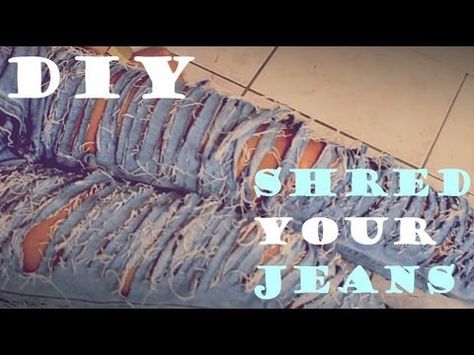 Diy Shredded Jeans, How To Torn Jeans At Home, Making Ripped Jeans, Shredded Fashion, How To Destress Your Jeans Diy, Diy Distressed Jeans Tutorial, Diy Ripped Jeans Tutorial, Sew Ripped Jeans, Denim Techniques