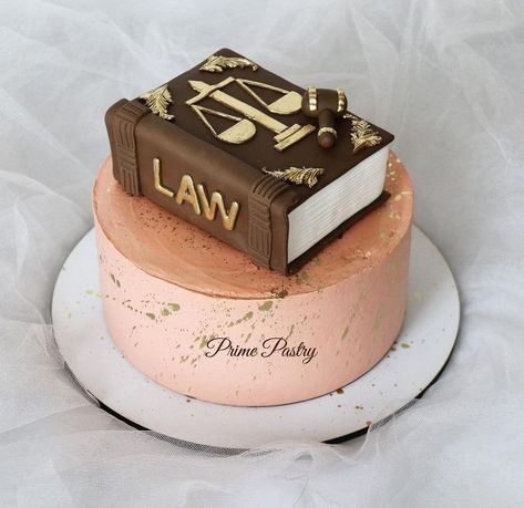 Lawyer Cake, Lawyer Quotes, Cake Design Ideas, Graduation Party Cake, S Cake, Cool Cake Designs, Amazing Cake, Cake Pictures, Surprise Party