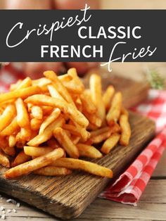 There are a few secrets to getting a crispy, classic restaurant-style fry. Find them out when you follow this Crispiest Classic French Fry recipe! http://www.joyofkosher.com/recipes/crispiest-classic-french-fries/ Perfect French Fries, French Fried Potatoes, Making French Fries, Homemade Fries, French Fries Recipe, Classic Restaurant, Crispy French Fries, Homemade French Fries, Fried Foods