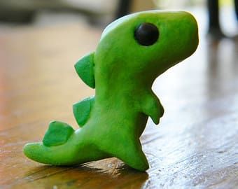 Polymer Clay Dinosaur, Clay Dinosaur, Clay Projects For Kids, Easy Clay Sculptures, Art And Craft Projects, Clay Crafts For Kids, Kids Clay, Diy Air Dry Clay, Homeschool Crafts