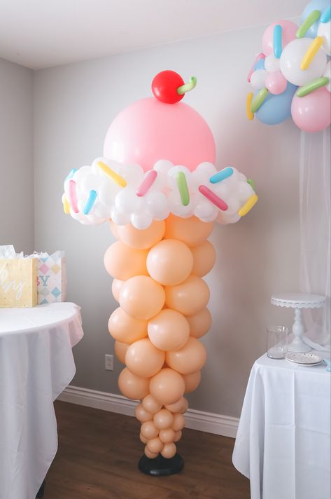 Ice Cream Birthday Party Theme, Ice Cream Balloons, Ice Cream Party Theme, Ice Cream Birthday Party, Ice Cream Theme, Third Birthday Party, Twins 1st Birthdays, Twin First Birthday, Christmas Float