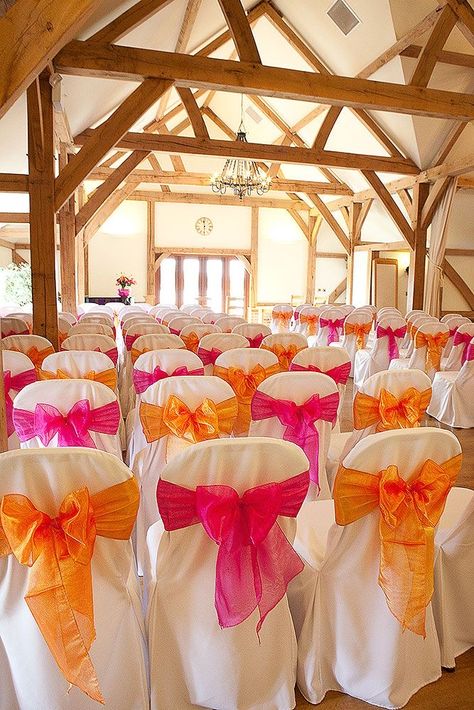 Burnt Orange And Pink Wedding, Red Pink Orange Wedding, Pink And Orange Wedding Theme, Orange Wedding Color Scheme, Pink Orange Wedding, Wedding Burnt Orange, Quince Decor, Orange Wedding Themes, Orange And Pink Wedding