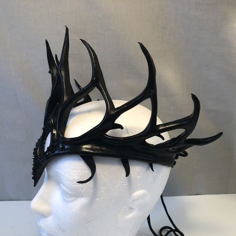 Horned Crown Headdress, Villain Crown, Dark Fantasy Crown, Black Crown King, Obsidian Crown, Demon Crown, Happy Halloween Meme, Sombra Cosplay, Horn Crown