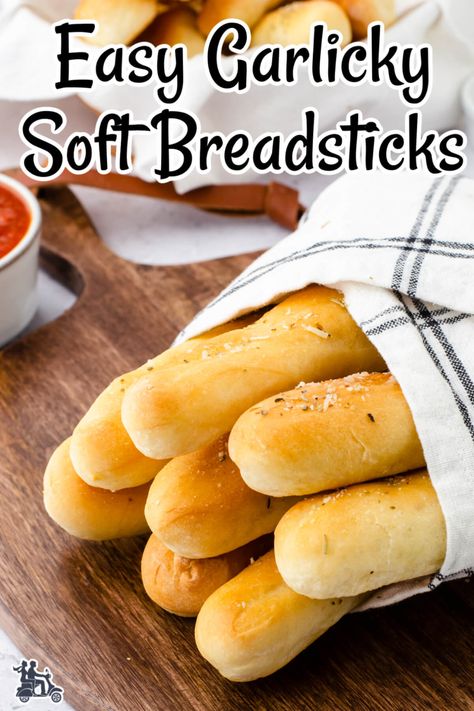 Olive Garden Breadstick, Soft Breadsticks, Copycat Olive Garden Breadsticks, Italian Salad Dressing Homemade, Spicy Cheese Dip, Rhodes Dinner Rolls, Olive Garden Breadsticks, Italian Bread Sticks, Homemade Breadsticks