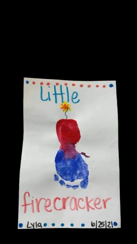 Quick and Easy 4th of July Crafts to Impress Your Guests Easy 4th Of July Crafts, Labor Day Crafts, 4th Of July Crafts, Fourth Of July Crafts For Kids, Infant Room, Toddler Class, 4th July Crafts, Footprint Crafts, Baby Art Projects