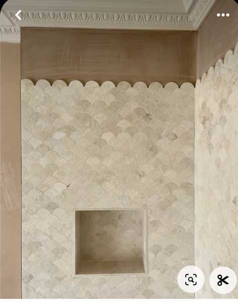 Tan And White Tile Bathroom, Plaster Bathroom, Paint Architecture, Bathroom Shower Tiles, Setting Plaster, 3d Bedroom, Shower Tiles, Deco Boheme, Tile Inspiration