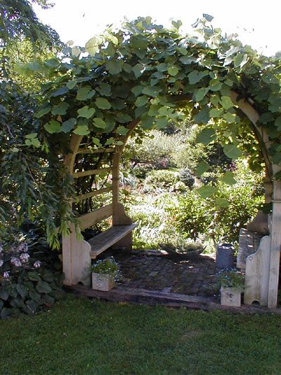 What a beautiful spot this would be for the kids to have table for snacks and outdoor art. Grape Arbor, Garden Vines, Garden Arbor, Have Inspiration, The Secret Garden, Garden Pictures, Country Garden, Garden Structures, Garden Cottage