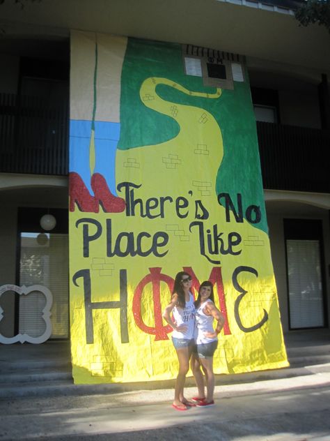 Phi Mu's There's No Place Like Home Bid Day!                                                                                                                                                                                 More Wizard Of Oz Bid Day, Wizard Of Oz Homecoming Theme, Hoco Decor, Pep Rally Themes, Homecoming Banner, Spirit Week Themes, Recruitment Decorations, Hoco 2022, Hoco 2023