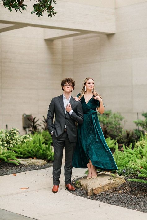 Poses For Engagement, Dark Green Velvet Dress, Elk Photography, Houston Skyline, Dark Green Velvet, Stars Space, Cute Engagement Photos, Downtown Houston, Green Velvet Dress