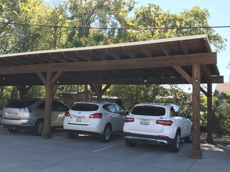 Parking Pergola, Detached Carport, Lean To Carport, Detached Garage Designs, Wooden Carports, Carport Ideas, Carport With Storage, Outdoor Improvements, Carport Patio