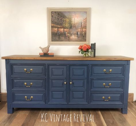 Navy Blue Painted Furniture Ideas, Blue Dressers Painted Diy, Dark Blue Dresser Bedroom, Navy Antique Dresser, Dresser In Navy Room, Navy And Natural Wood Furniture, Navy Blue And Wood Dresser, Navy Chalk Paint Furniture, Deep Blue Furniture