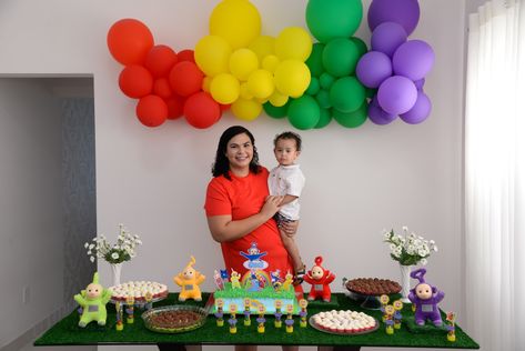 Gael comemorou seus 2 aninhos com uma festa de tema teletubbies Teletubbies Birthday Party, Teletubbies Birthday, Boys First Birthday Party Ideas, Second Birthday Ideas, Boy First Birthday, Baby Birthday, 2nd Birthday, Birthday Ideas, First Birthdays