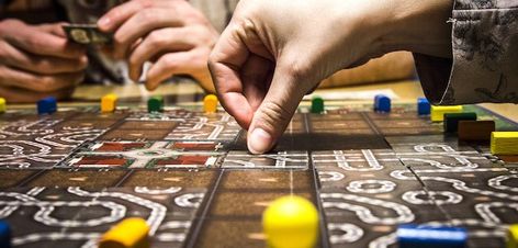 Indoor Date Ideas, Glenn Doman, Top Board Games, Board Games For Couples, Board Games Diy, Fun Board Games, College Kids, Doc Mcstuffins, Games For Teens