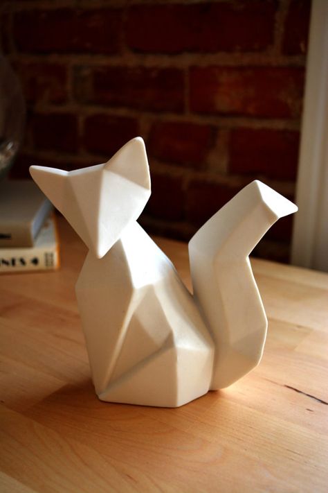 Ceramic Origami Fox by RainbowDrunkUnicorn on Etsy, $38.00; UGH I love this so much, I'm mad it's sold out -_-; Pottery Origami, Ceramic Origami, Ceramic Techniques, Pottery Sculpture, Ceramic Animals, Ceramics Projects, Stoneware Ceramics, Paper Clay, Ceramic Design