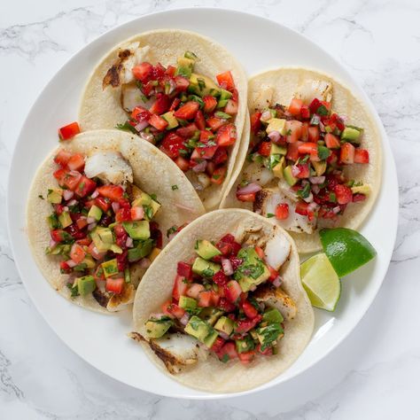 Mealime - Fish Tacos with Strawberry-Avocado Salsa Mango Jalapeno Salsa, Avocado Fish, Grilled Cheese With Tomato, Strawberry Avocado, Fish Chowder, Strawberry Salsa, Meal Planning App, Potato Tacos, Wedding Soup