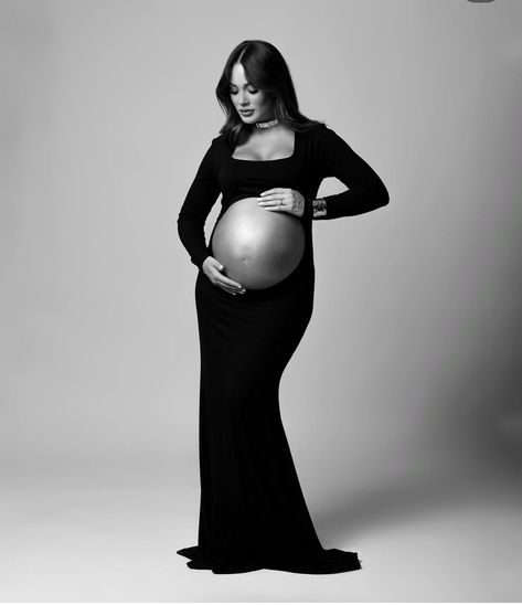 Black Dress Pregnancy Outfit, Cool Maternity Photoshoot, Studio Maternity Photos, Black Cutout Dress, Maternity Photoshoot Poses, Studio Poses, Maternity Inspiration, Maternity Poses, White Bras