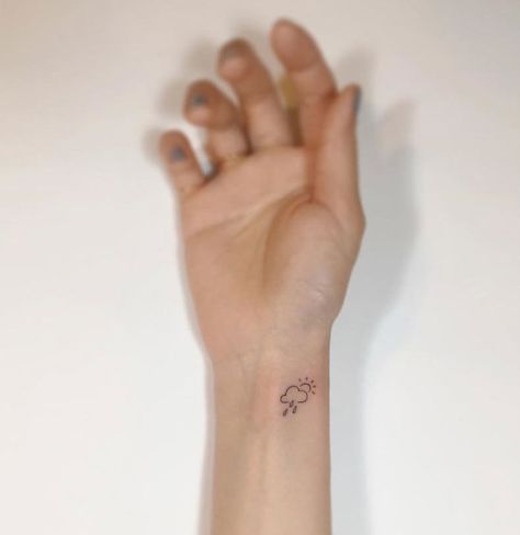 Some people like it big and some like it small. Like really small. I'm talking about tattoos, of course. Tato 3d, Rain Tattoo, Minimalist Tattoo Meaning, Typography Tattoo, Tato Minimal, Tato Henna, Cute Tattoo, Application Iphone, Cloud Tattoo