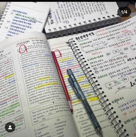 #student #school #study #motivation #inspiration #korean #motemote #planner School Material Aesthetic, Korean Study Motivation, Surviving High School, Parents Trap, School Study Motivation, Notes Motivation, Korean Notes, Notes Letters, Aesthetic School Supplies