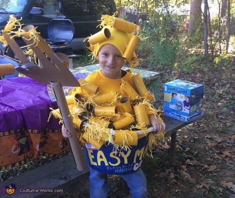 Mac Man - 2016 Halloween Costume Contest Mac And Cheese Costume, Homemade Easy Mac, Camping Costume, Cheese Costume, Halloween Camping, Addams Family Costumes, Easy Mac And Cheese, Halloween Costumes 2016, Easy Diy Costumes