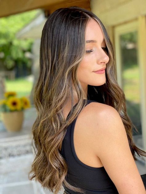 Teasy lights are the perfect, subtle look✨ #teasylights #brunette #longhair #brunettehair #brunettehighlights #hairstyles Lights Brunette Hair, Teasylights Brunette, Teasy Lights Brunette, Brunette Babylights, Teasy Lights, Light Brunette Hair, Light Brunette, Subtle Highlights, Brunette Highlights