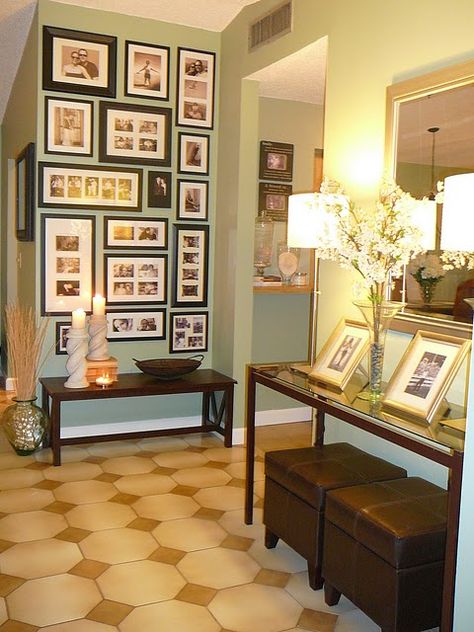 Memory Wall @ Focal Point # decor Picture Arrangements, Wall Groupings, Photo Arrangement, Memory Wall, Display Family Photos, Framed Pictures, Wall Designs, Traditional Living, Traditional Living Room