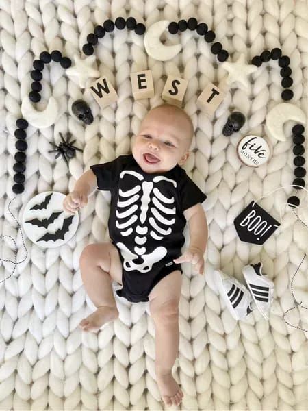 Halloween edition of baby West monthly update. He's now 5 months and I'm sharing the cutest, festive holiday skeleton onesie. | SBK Living Holiday Skeleton, Skeleton Onesie, Kids Puff, Skeleton Baby, Onesie Cookies, Skeleton Costume, Halloween Baby, Trendy Home, 5 Months