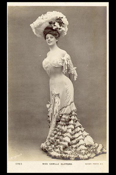 Lily Langtry, Camille Clifford, Belle Epoch, 1900s Fashion, 파티 드레스, 20th Century Fashion, Gibson Girl, Old Fashion, Edwardian Fashion