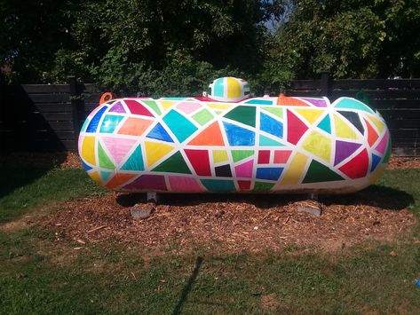 Painted Propane Tanks Ideas Funny, Painted Propane Tanks Ideas, Large Propane Tank Art, Painted Propane Tanks, Propane Tank Art, Gas Tank Paint, Farm Inspiration, Propane Tank Cover, Propane Tanks