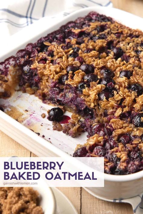 Baked Oatmeal With Blueberries, Oatmeal With Blueberries, Blueberry Baked Oatmeal, Breakfast Recipes Sweet, Baked Oatmeal Recipes, Blueberry Oatmeal, Blueberry Cobbler, Easy Blueberry, Gateaux Cake