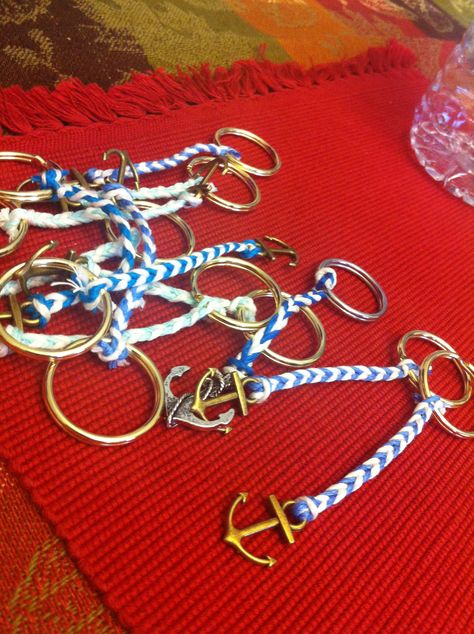 nautical keychain- could give as an enhancement for a cruise wish Anchor Crafts For Kids, Keychain Party Favors, Beach Birthday Decorations, Shipwrecked Vbs, Nautical Keychain, Anchor Crafts, Lds Girls Camp, Nautical Classroom, Girls Camp Crafts