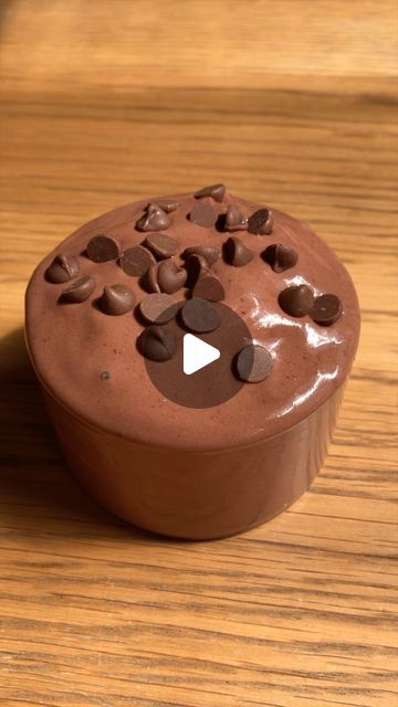 Matt Boxall on Instagram: "🍫Low Calorie Chocolate Ice Cream!😍
-
-
10/10 soooo goooodddd!! 🙌
-
-
🎯+100 Recipes! LINK IN BIO!🚨
-
-
#weightlossrecipes #lowcalorierecipes" Cheesecake Mousse Recipe, Low Calorie Chocolate, Protein Ice Cream Recipes, Cheesecake Mousse, Protein Ice Cream, Mousse Recipes, Chocolate Ice, Healthy Sweets Recipes, Low Fat Recipes