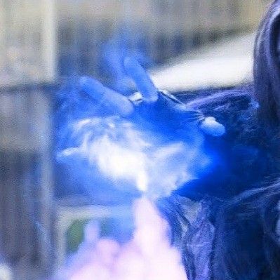 Blue Scarlet Witch Powers, Blue Chaos Magic, Blue Wanda Powers, Blue Superpowers, Blue Powers Aesthetic, Shifting Powers, Mad Wizard, Blue Powers, Hybrid Oc