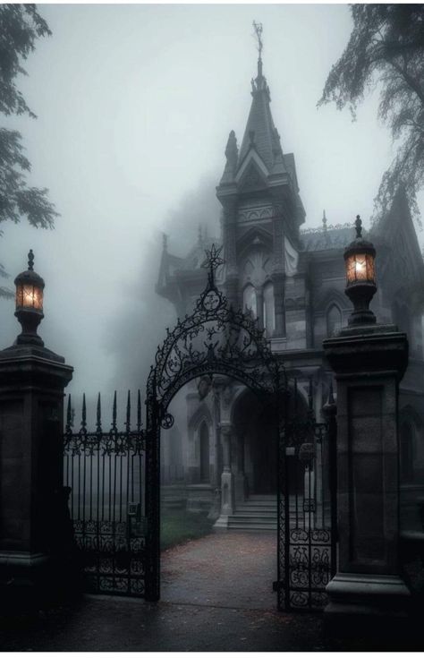 Victorian House Aesthetic, Gothic Victorian House, Goth Architecture, Gothic Manor, Vampire House, Victorian Castle, Vampire Castle, Goth Houses, Mansion Aesthetic